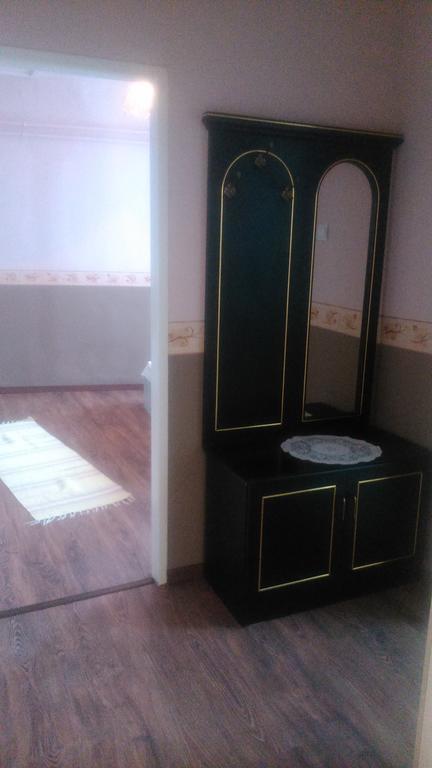 Hotel Dombóvár Oda fotoğraf