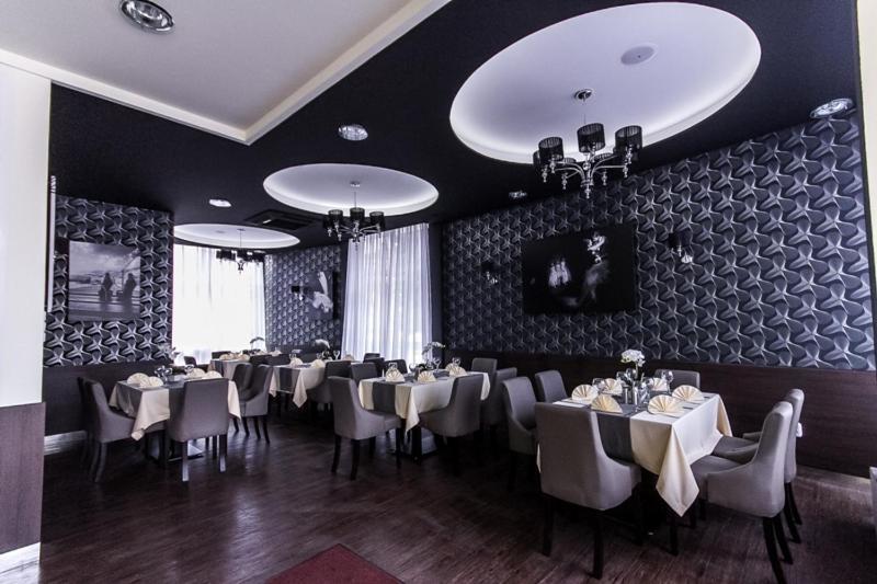 Hotel Dombóvár Dış mekan fotoğraf